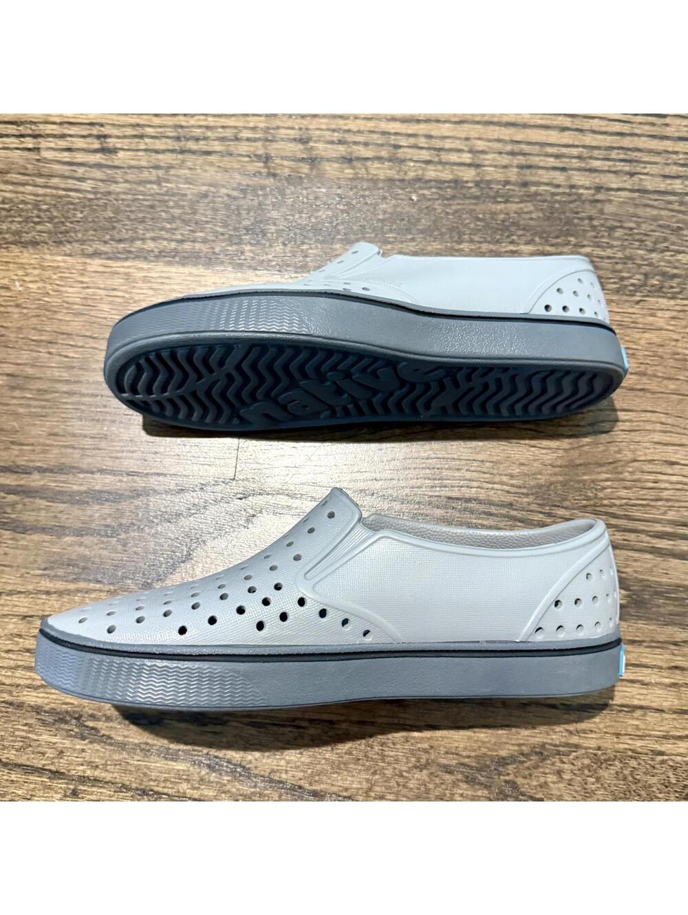 New Native Miles Wanderfoam Unisex Grey Slip On Shoes Size Men's 4 Women's 6